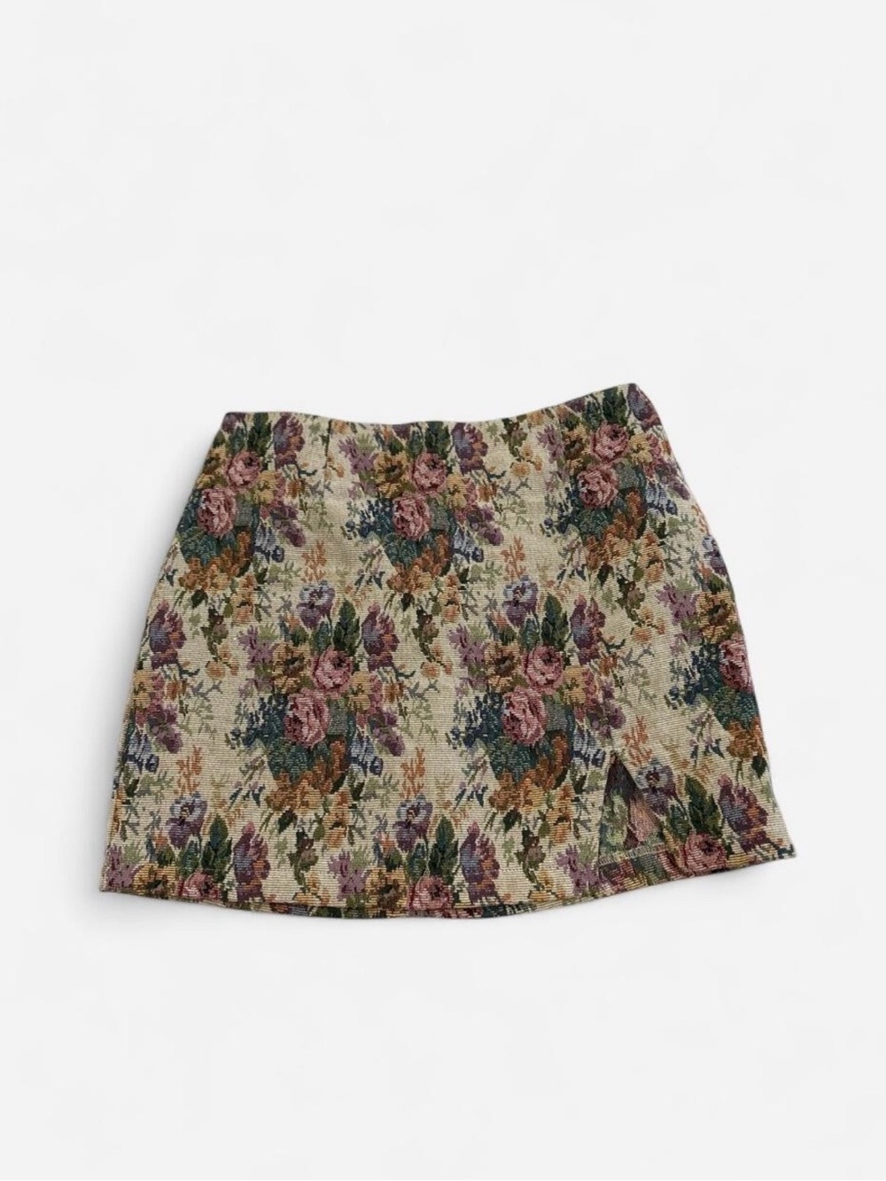 Wild Fable Tapestry Floral Brocade
Mini Skirt Embroidered Grandmacore Size 10